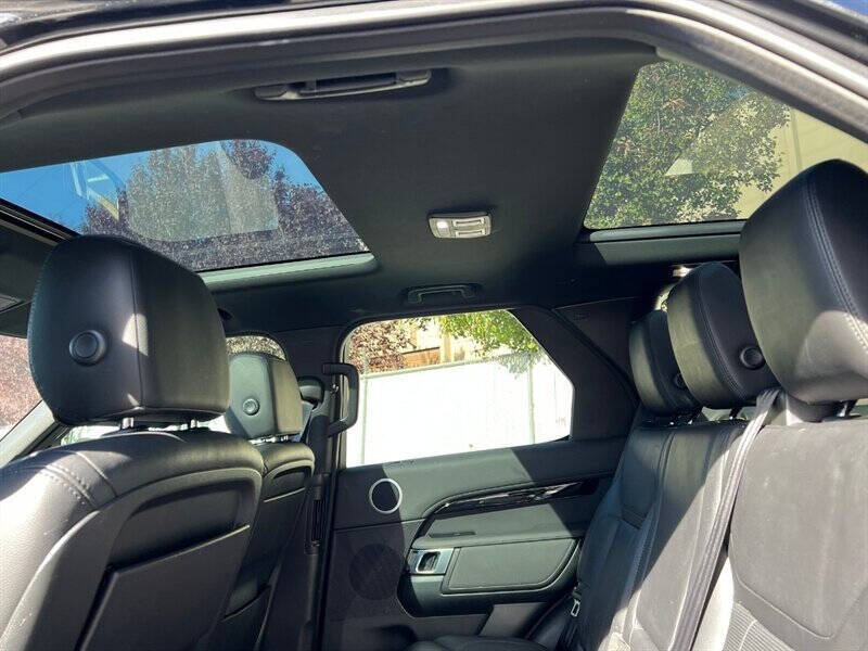 2019 Land Rover Discovery SE