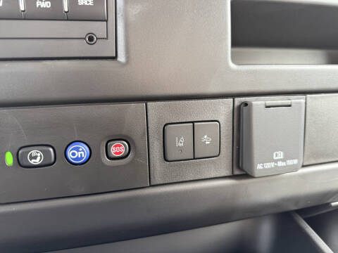 2025 Chevrolet Express 2500