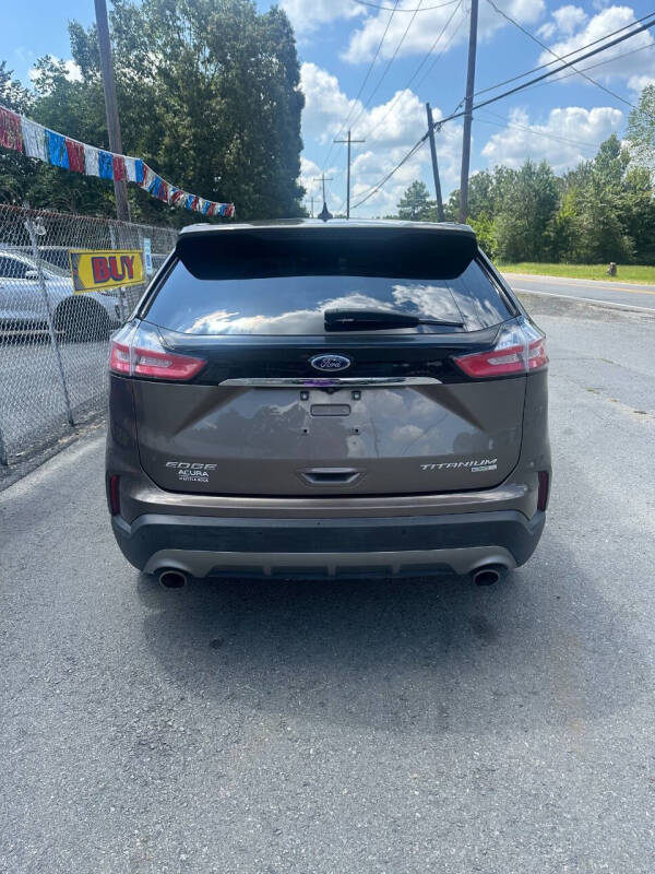 2019 Ford Edge Titanium