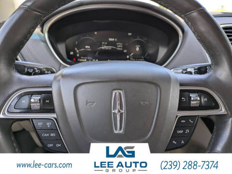 2019 Lincoln Nautilus Select