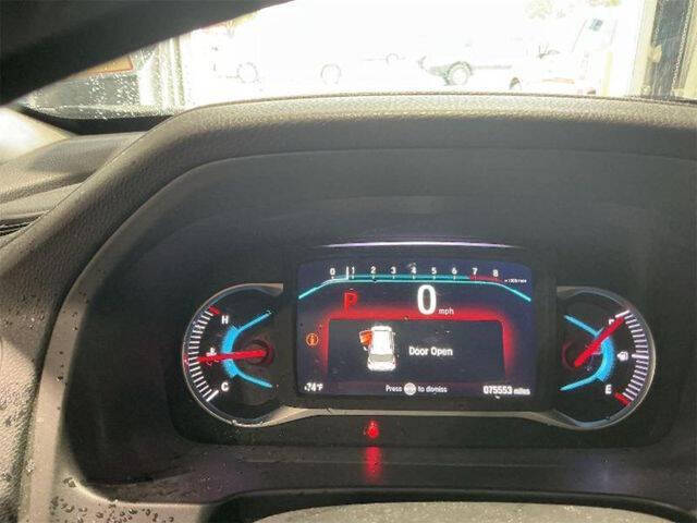 2019 Honda Pilot Touring w/Rear Captain's Chairs