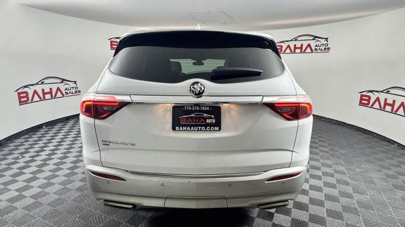 2023 Buick Enclave Essence