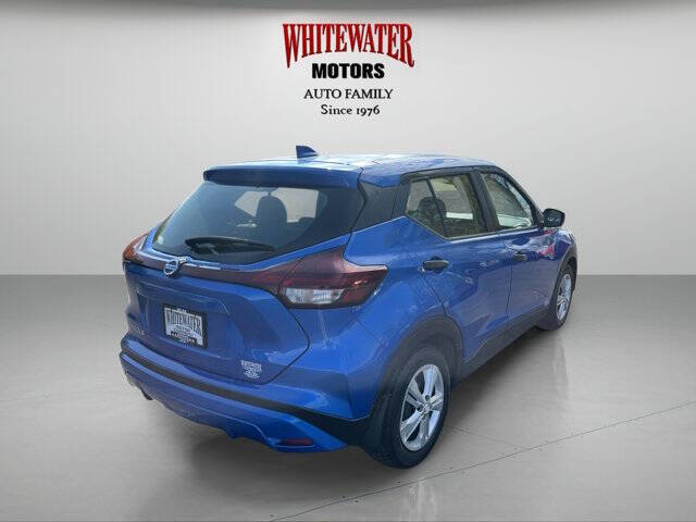 2021 Nissan Kicks S