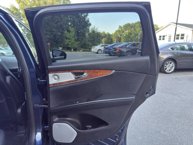 2017 Lincoln MKX Reserve