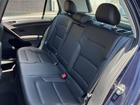 2017 Volkswagen Golf