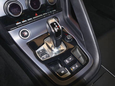 2021 Jaguar F-TYPE R-Dynamic