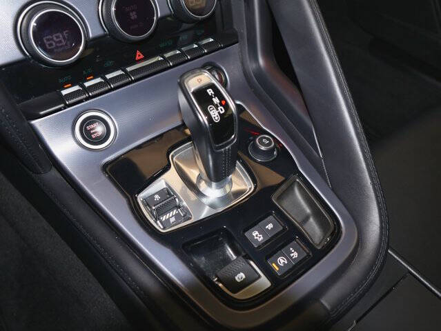 2021 Jaguar F-TYPE R-Dynamic