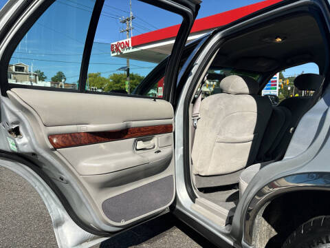 2002 Mercury Grand Marquis GS