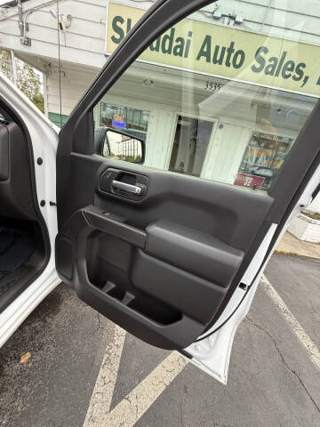 2022 Chevrolet Silverado 1500 Custom