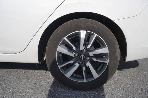 2024 Nissan Versa SV