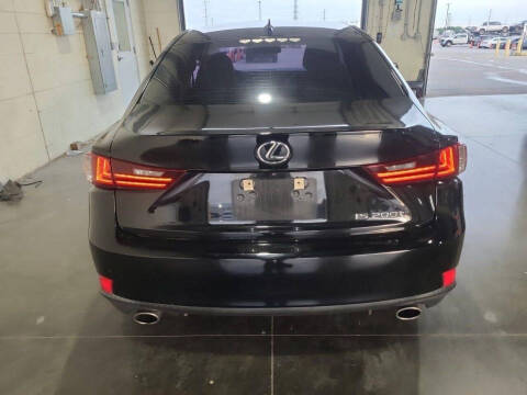 2016 Lexus IS 200t