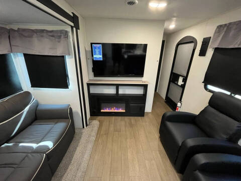 2023 Forest River WILDCAT M-282RKX