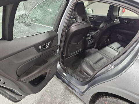 2021 Volvo S60 T6 Inscription