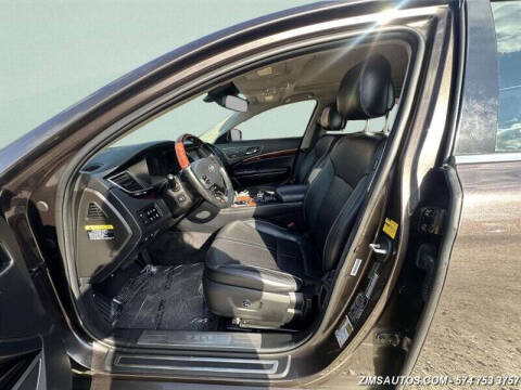 2015 Kia K900 Luxury