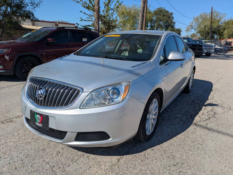 2015 Buick Verano 1SD's photo