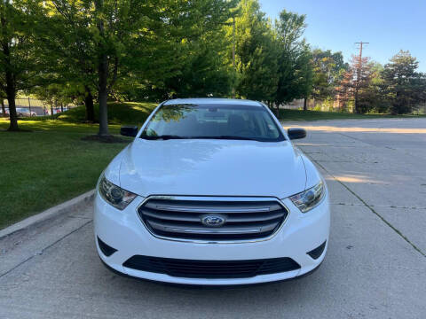 2018 Ford Taurus SE