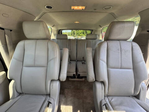 2011 GMC Yukon XL SLT