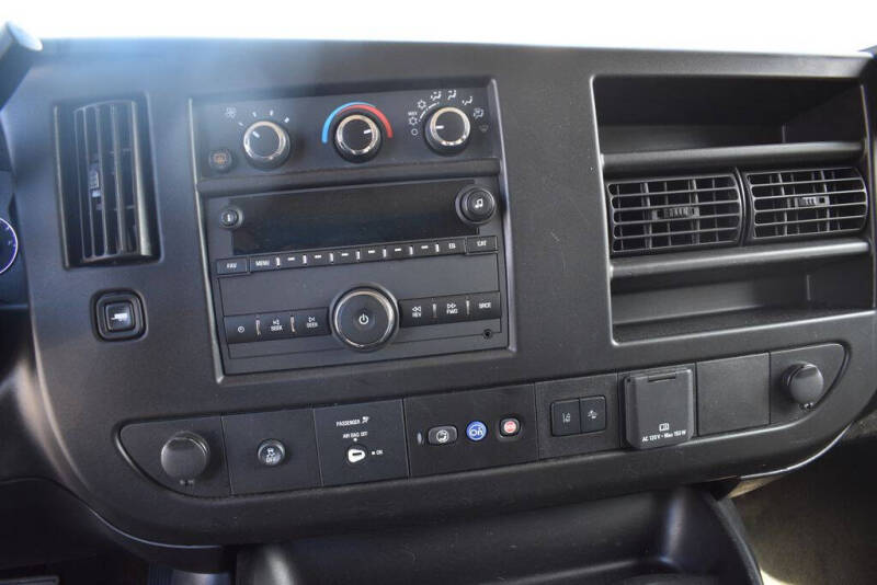 2023 Chevrolet Express LT 3500
