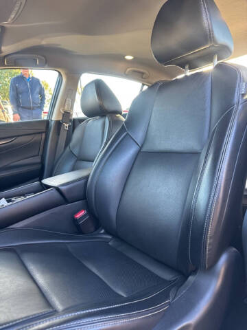 2023 Nissan Maxima 3.5 SV