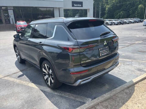 2025 Mitsubishi Outlander SEL