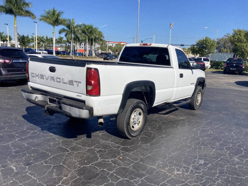 2006 Chevrolet Silverado 2500HD Work Truck