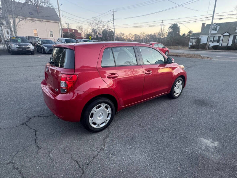 2010 Scion xD
