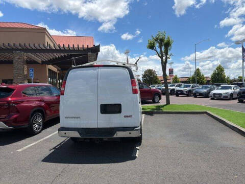 2021 GMC Savana 2500