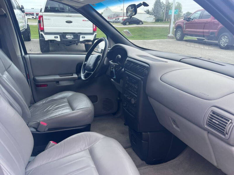 2001 Chevrolet Venture Plus