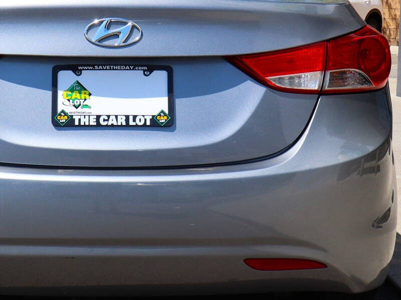 2012 Hyundai Elantra