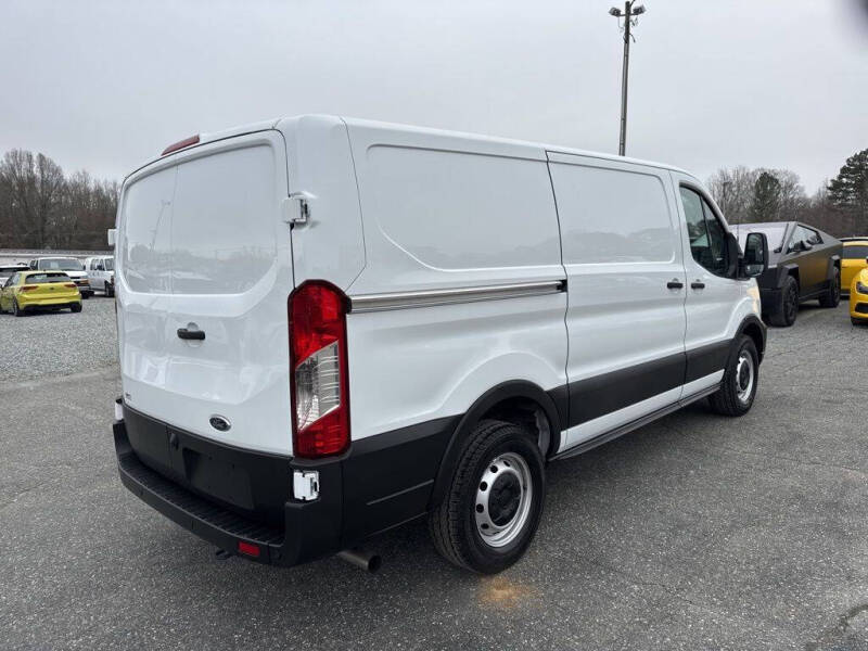 2024 Ford Transit