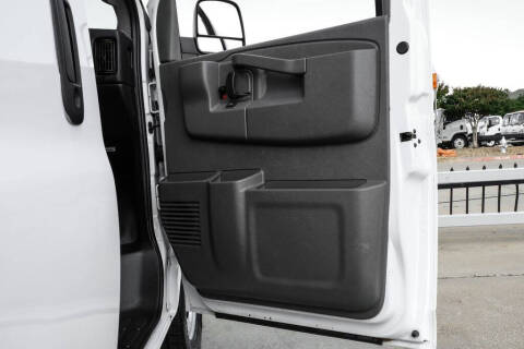2023 Chevrolet Express 2500