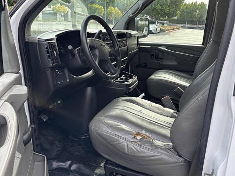2007 GMC Savana 2500