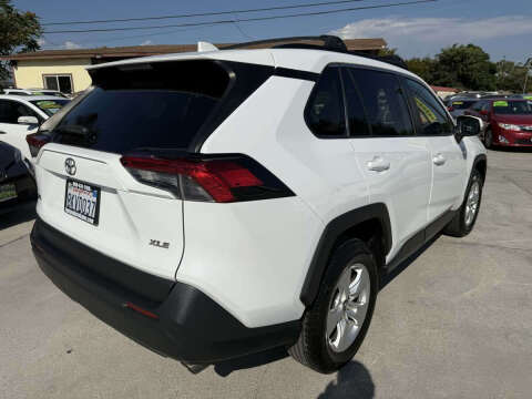 2019 Toyota RAV4 XLE