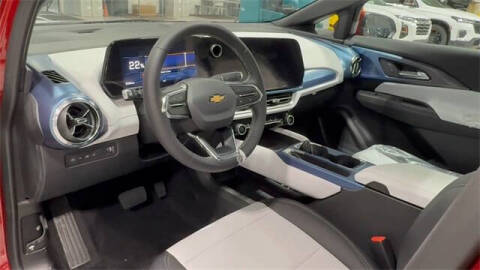 2026 Chevrolet Equinox EV LT 2