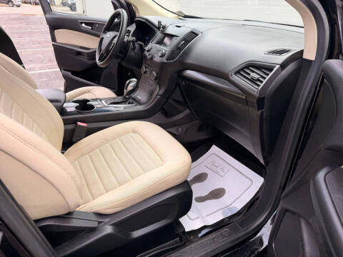 2017 Ford Edge SE