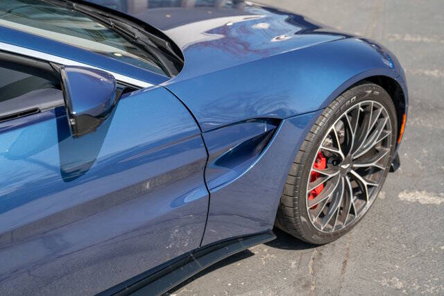 2023 Aston Martin Vantage 16