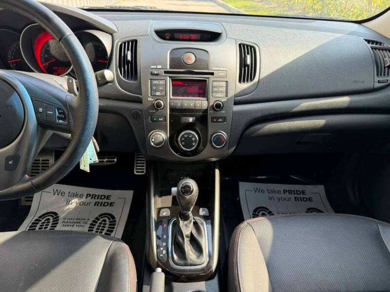 2011 Kia Forte5 SX