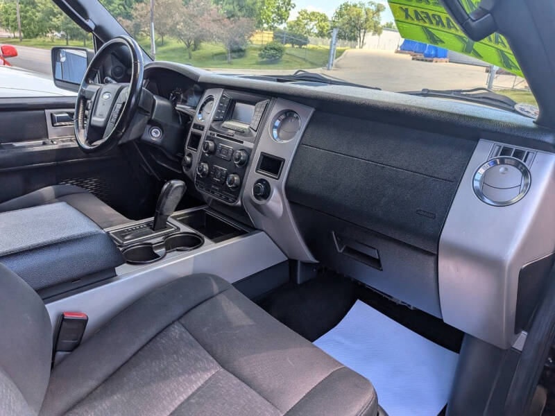 2017 Ford Expedition XLT