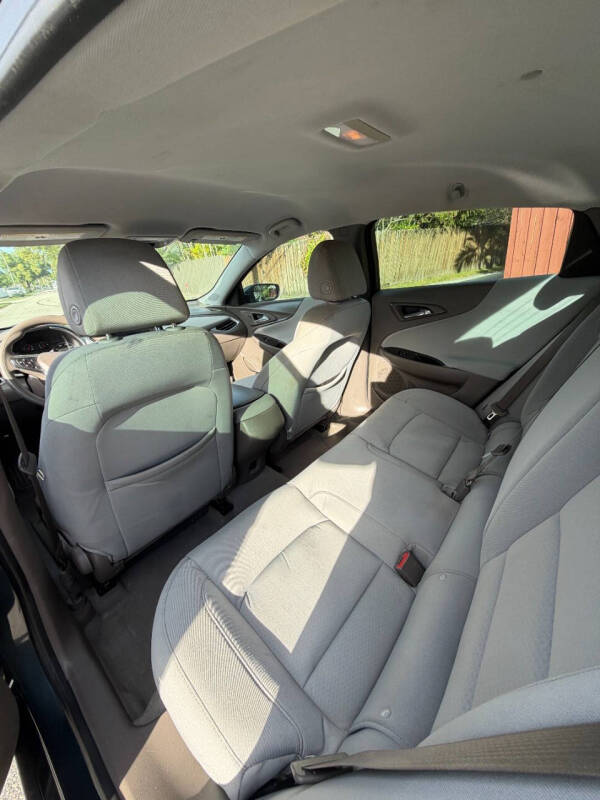 2021 Chevrolet Malibu LS