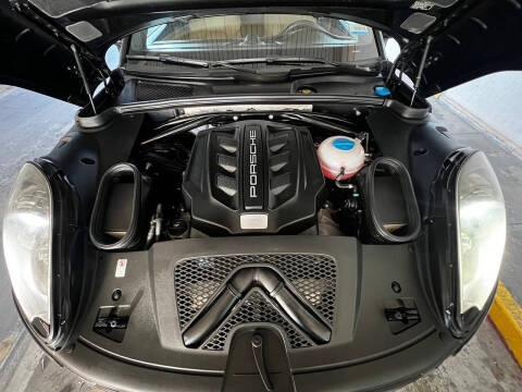 2017 Porsche Macan GTS