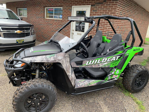 2016 Arctic Cat Wildcat XT Trail for sale at MYERS PRE OWNED AUTOS & POWERSPORTS in Paden City WV