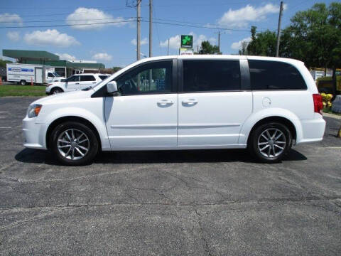 2016 Dodge Grand Caravan for sale at Pinnacle Investments LLC in Lees Summit MO