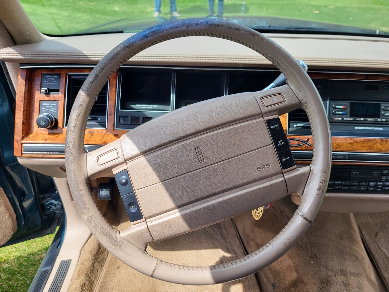 1993 Lincoln Town Car 111