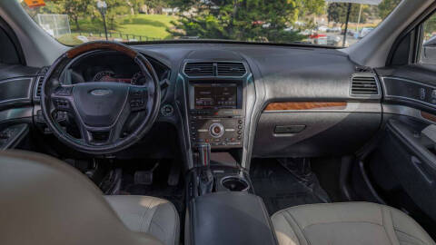 2016 Ford Explorer Platinum