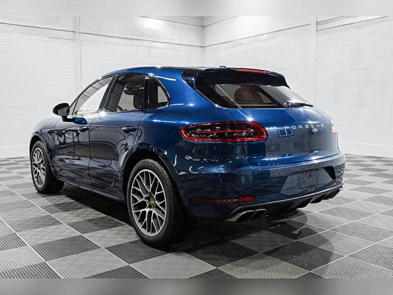 2015 Porsche Macan S