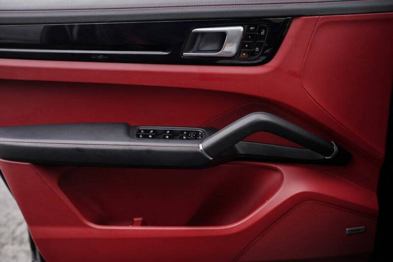 2020 Porsche Cayenne