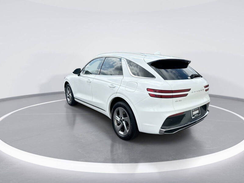 2026 Genesis GV70 2.5T Select