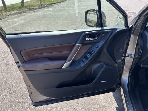 2017 Subaru Forester 2.0XT Touring