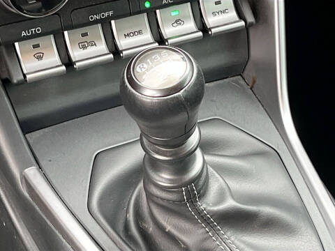 2024 Toyota GR86 Premium