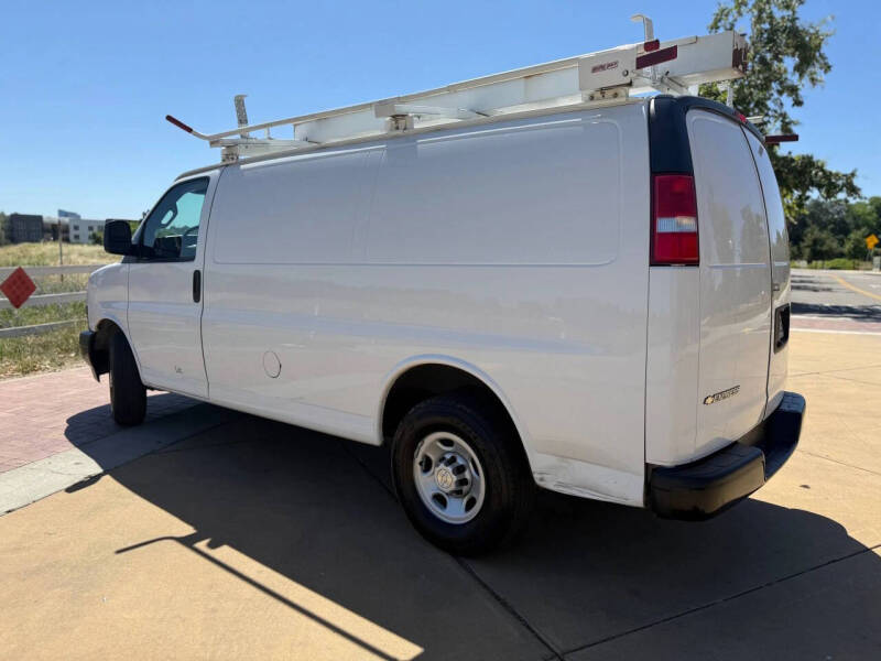 2020 Chevrolet Express 2500